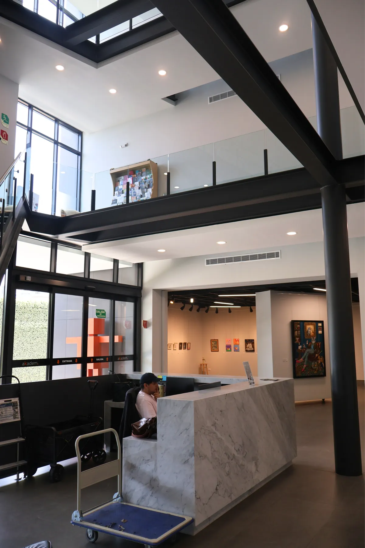 Interior del edificio ASENS